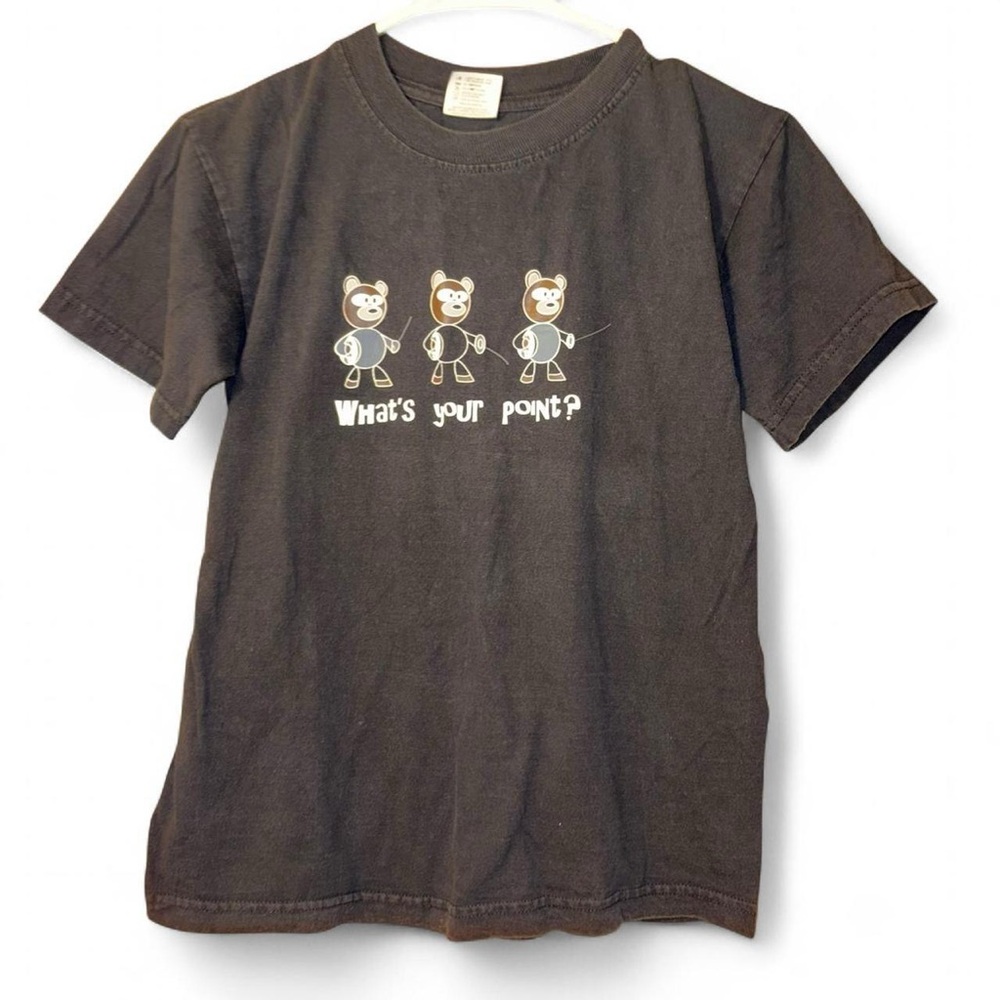 Vintage bear fencing  Black Graphic Tee